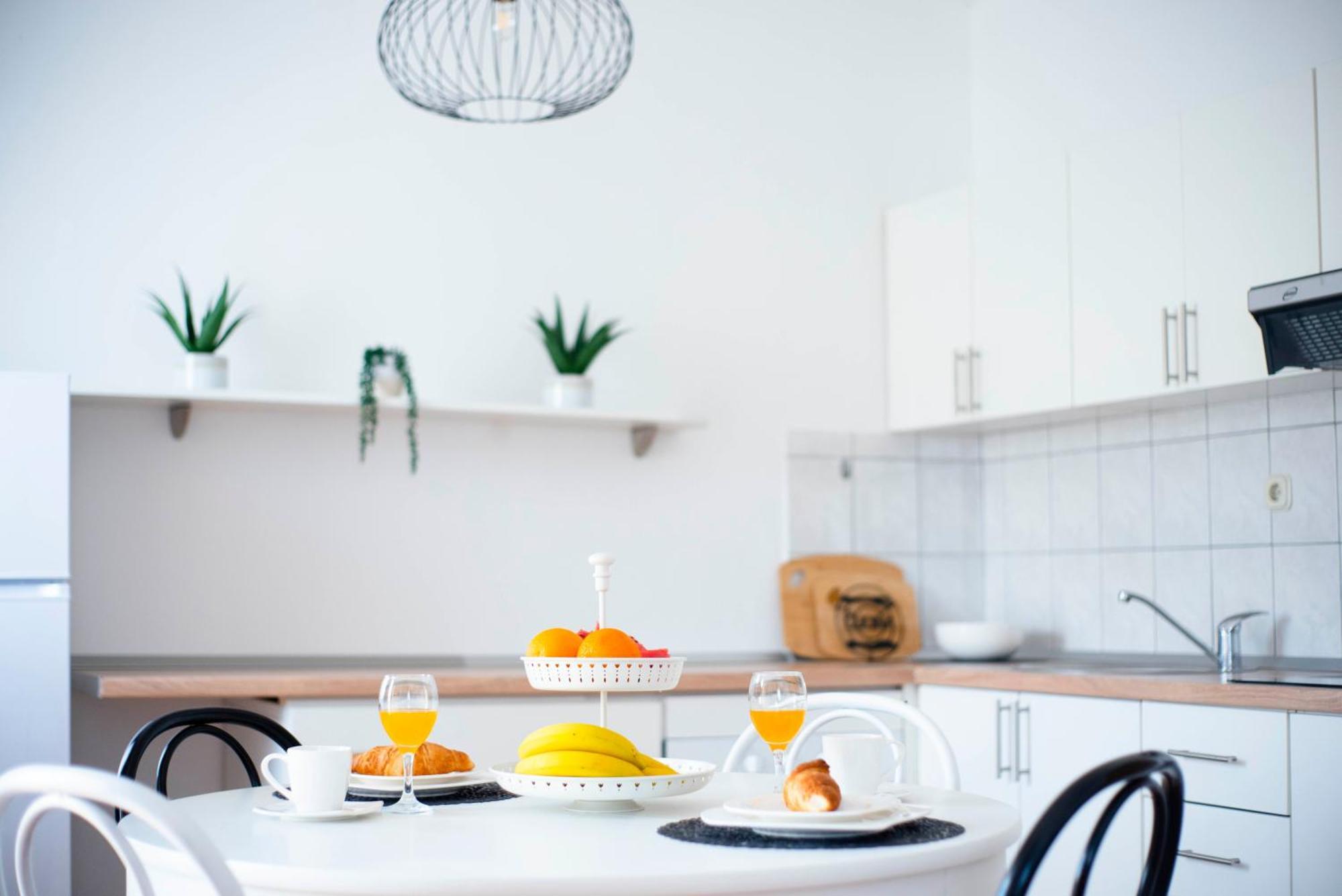 Apartman Karla Sinj Luaran gambar