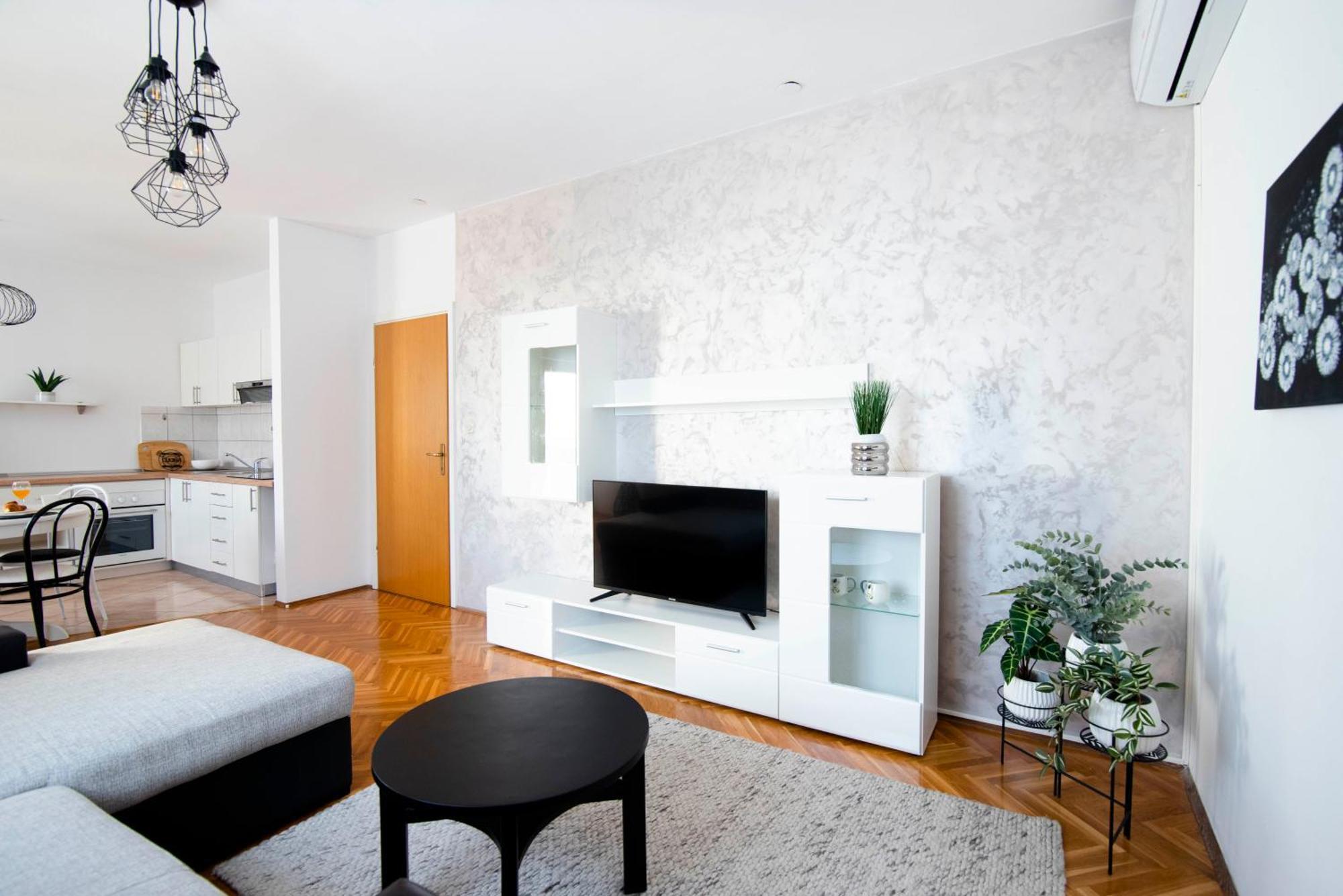 Apartman Karla Sinj Luaran gambar