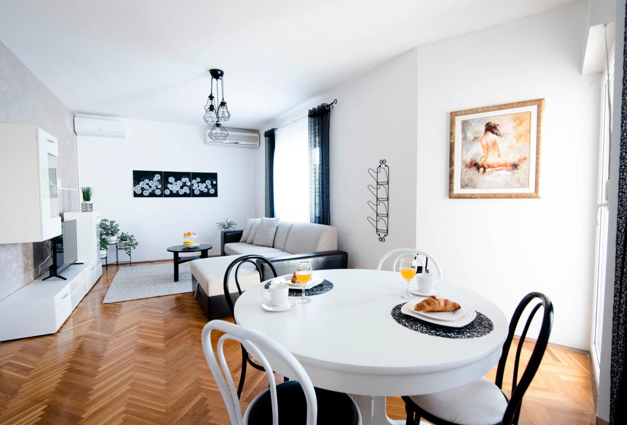 Apartman Karla Sinj Luaran gambar