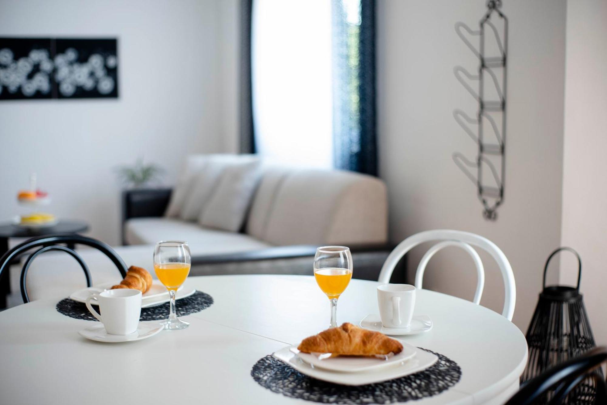 Apartman Karla Sinj Luaran gambar