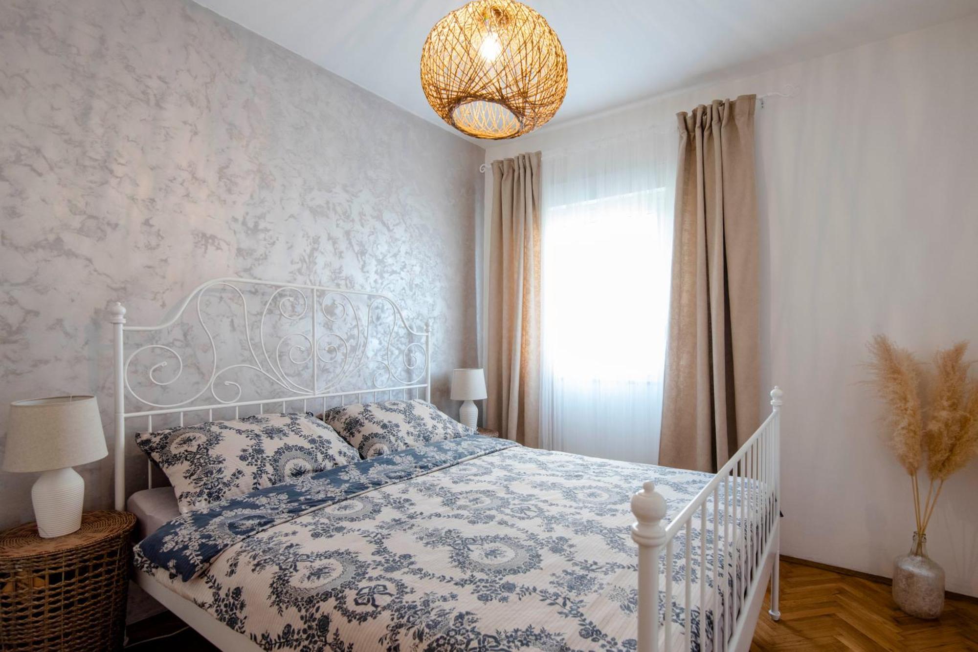 Apartman Karla Sinj Luaran gambar